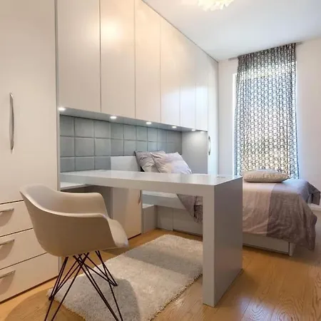 Gray Pearl - Luxury With Pool Appartamento Spalato