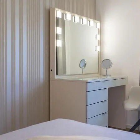 Appartement Gray Pearl - Luxury With Pool Split