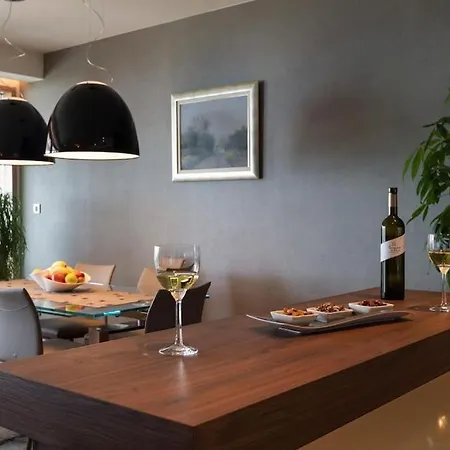 Gray Pearl - Luxury With Pool Appartement