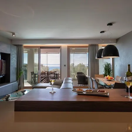 Gray Pearl - Luxury With Pool